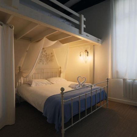 Charme D'Ancien Au Coeur De Vieux-Tours Lejlighed Eksteriør billede